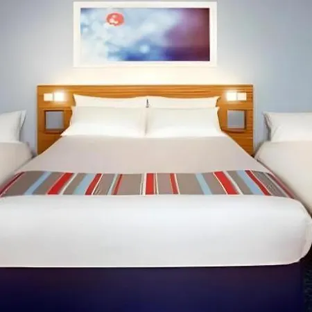 Travelodge Burton M6 Northbound Hotel 3*